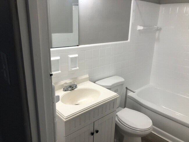 Building Photo - Baldwin - 3 BR Single Family House, Newly Remodeled