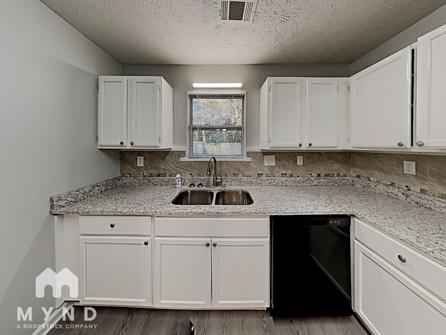 Building Photo - 5061 Donnell Way