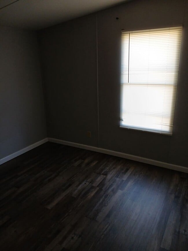 Building Photo - 251 Flat Creek Ln