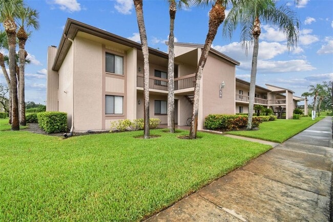 Building Photo - 204 Mary Dr