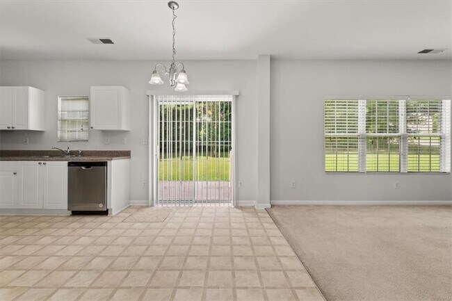 Building Photo - 7648 Cozy Ln