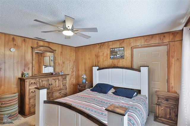 Building Photo - 8456 Spinks Rd