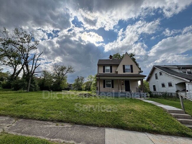Building Photo - 617 Westwood Ave
