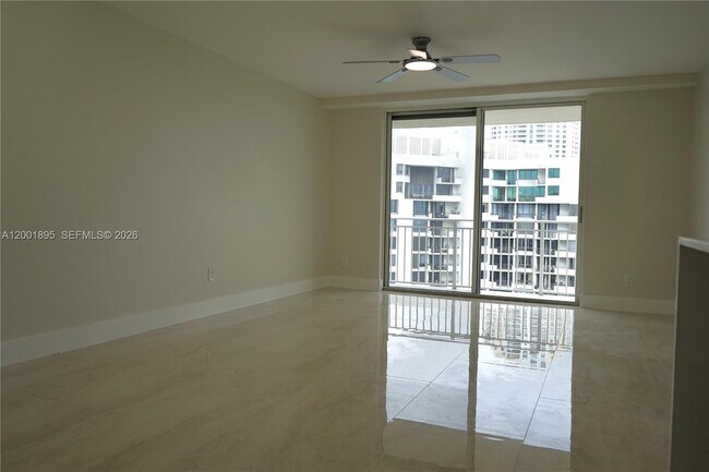 Building Photo - 770 Claughton Island Dr