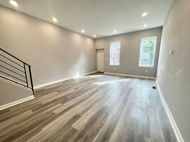 Building Photo - Anika Homes 3 Bedroom