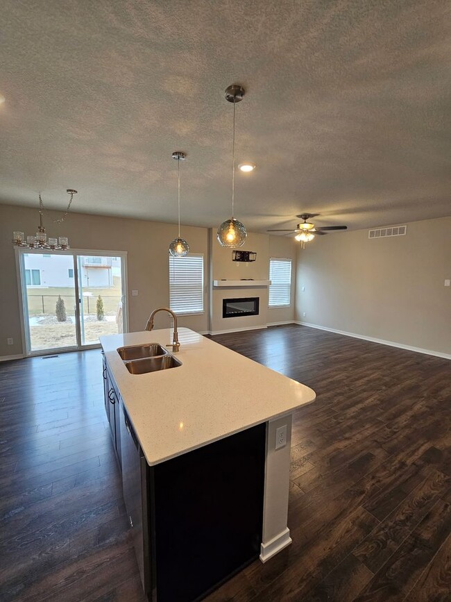 Building Photo - Spacious recently built home just west of Waukee!