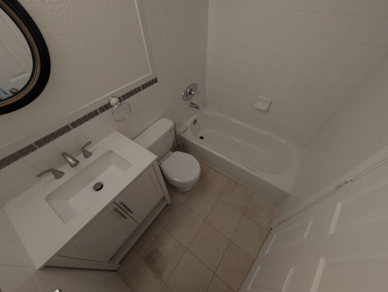 Building Photo - 4624 Capay Dr