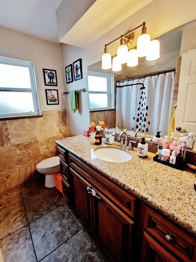 Building Photo - 5118 Lymbar Dr