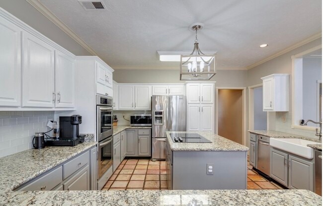 Building Photo - 2587 Park Creek Cove S