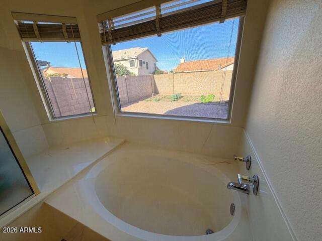 Building Photo - 528 W Monte Ave