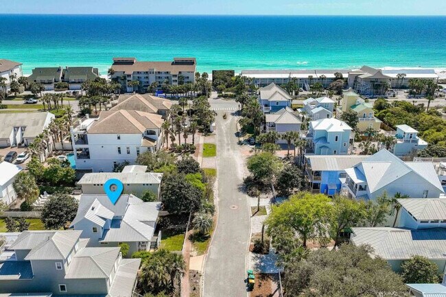 Building Photo - 61 Sunfish St