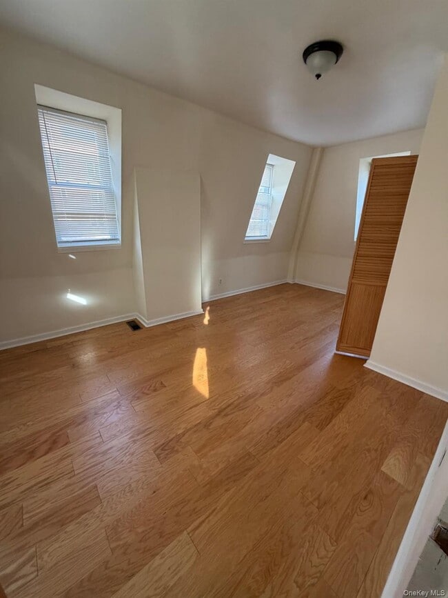 Building Photo - 41 N Fulton Ave