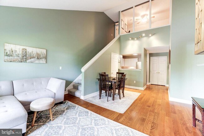 Building Photo - 12012 Taliesin Pl