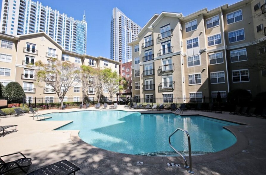 Pool - 800 Peachtree St NE