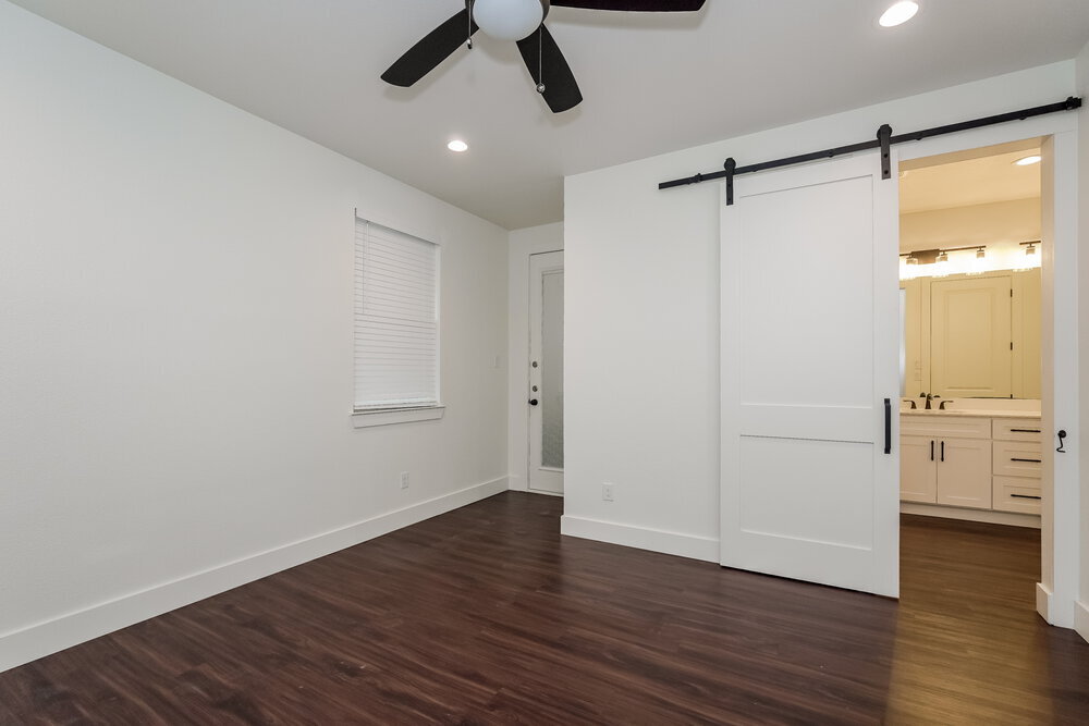 Building Photo - 8585 Mulligan Pass