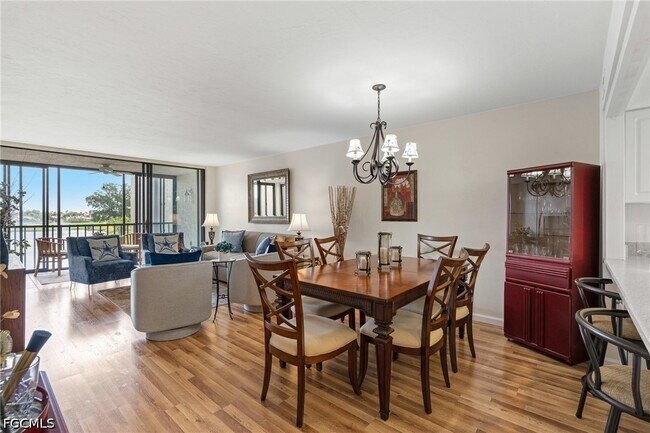 Building Photo - 4210 Steamboat Bend