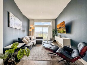 Building Photo - 2901 Indiana St