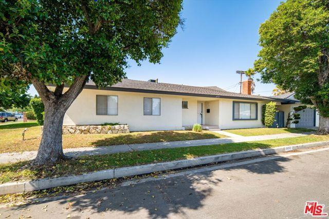 Building Photo - 19717 Chase St