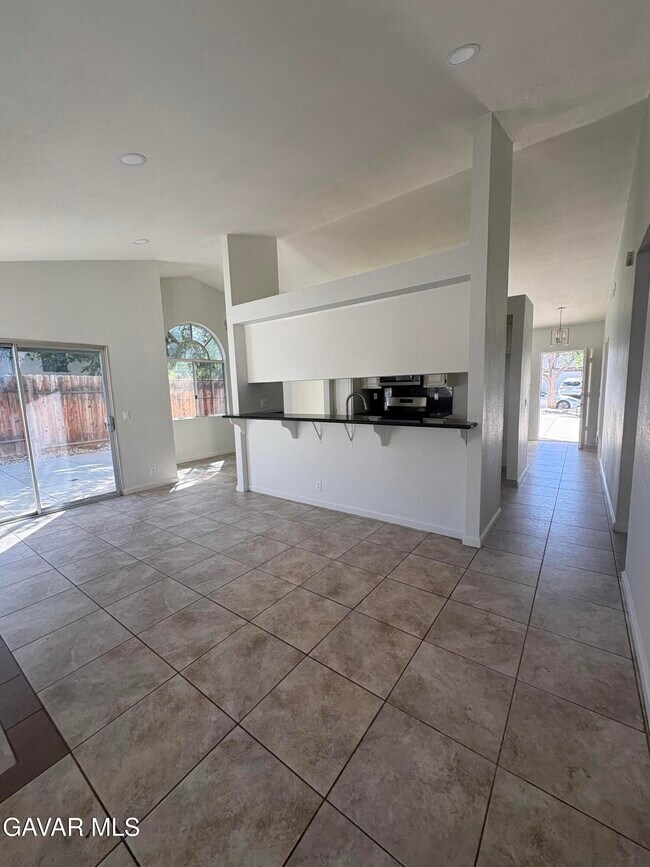 Building Photo - 2137 Estrella Ct