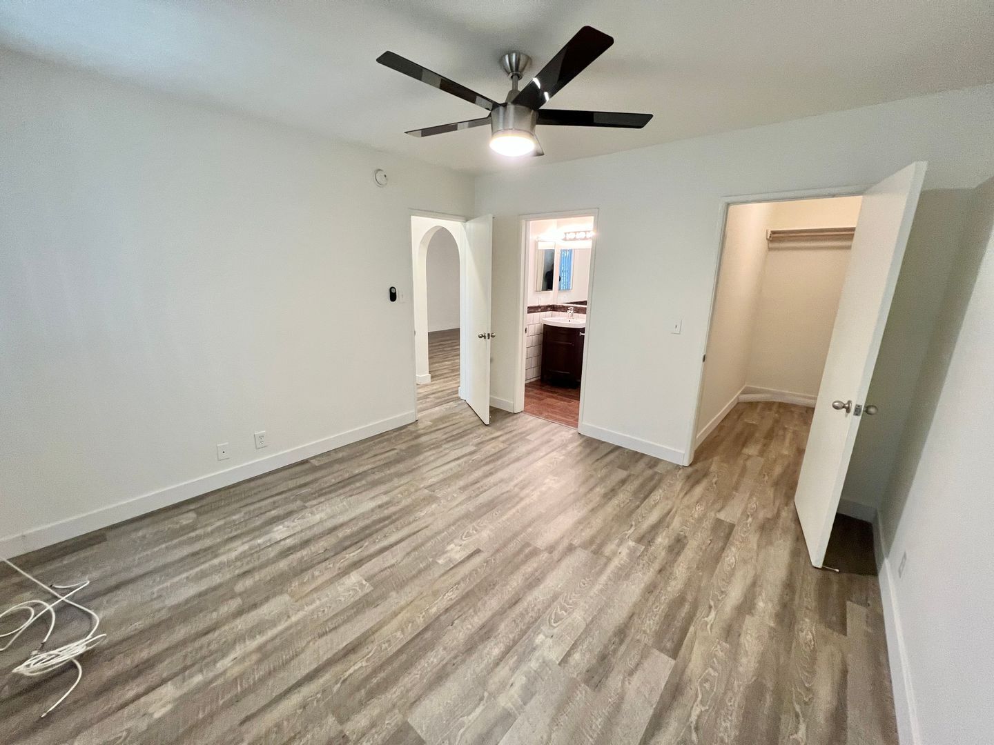 Building Photo - 3608 Keystone Av