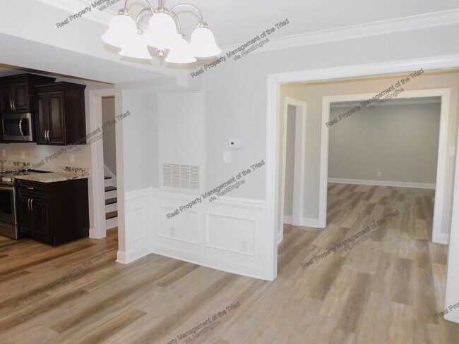 Building Photo - 507 Arrowhead Dr