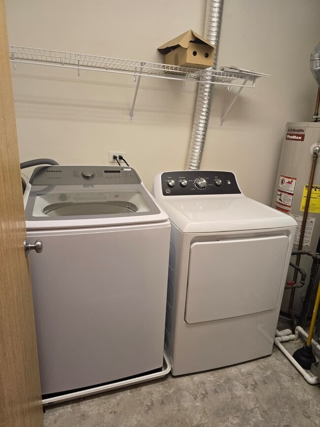 Building Photo - 549 S Jade Ln