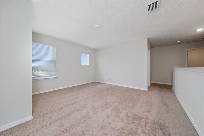 Building Photo - 2273 Mossy Vine Ave