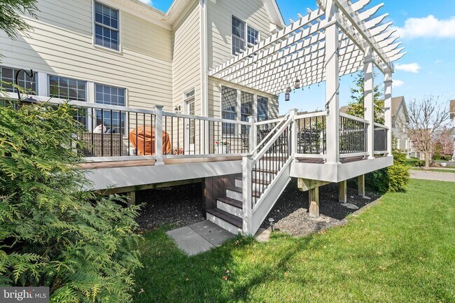 Building Photo - 407 Berlo Ln