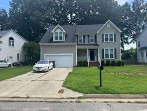 Building Photo - 3613 Elkton Dr