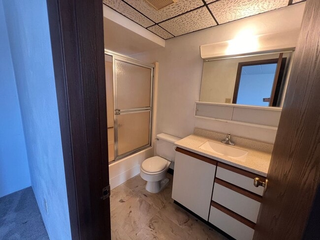 Building Photo - 1 Bedroom 1 Bath-Moon Township