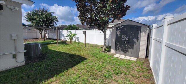 Building Photo - 1109 China Aster Way