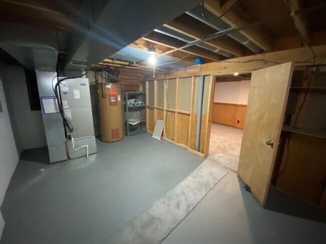 Building Photo - 1809 Minturn Dr