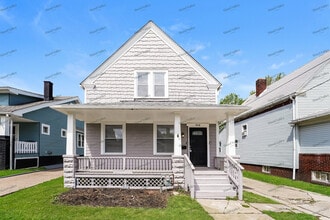 Building Photo - 4018 Clybourne Ave