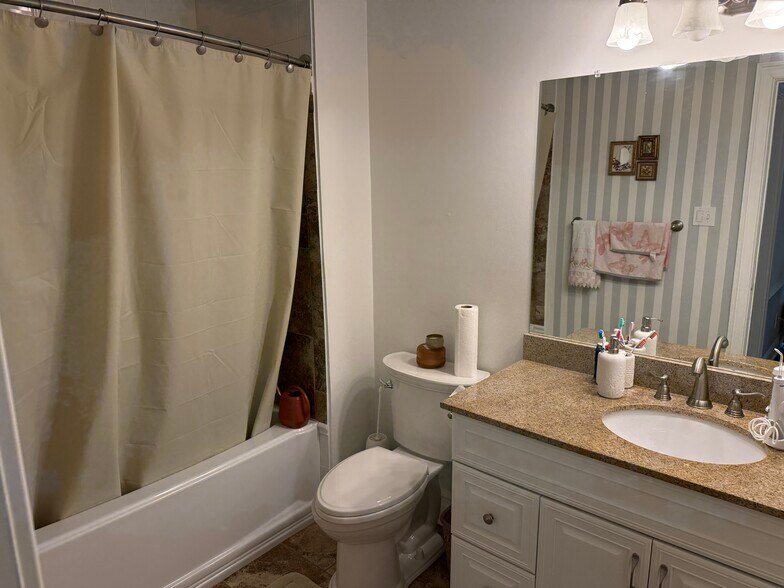 Building Photo - 2003 The Woods II