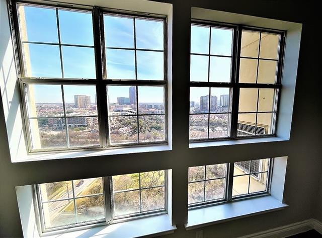 Building Photo - 3225 Turtle Creek Blvd Blvd