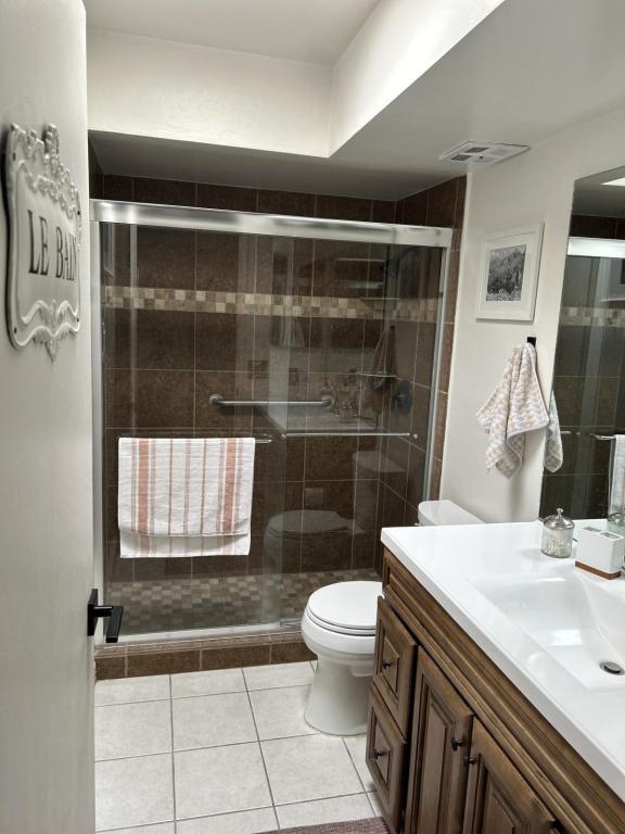 Building Photo - 449 E Paseo Chuparosas