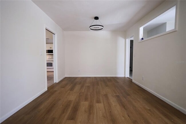 Building Photo - 4115 W Platt St