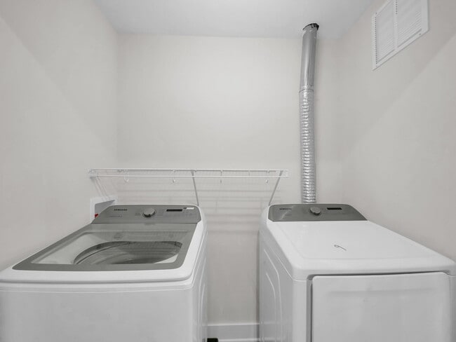 Building Photo - 1159 N 4th St