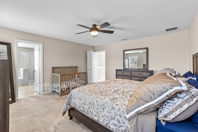 Building Photo - 1915 Overlook Knoll