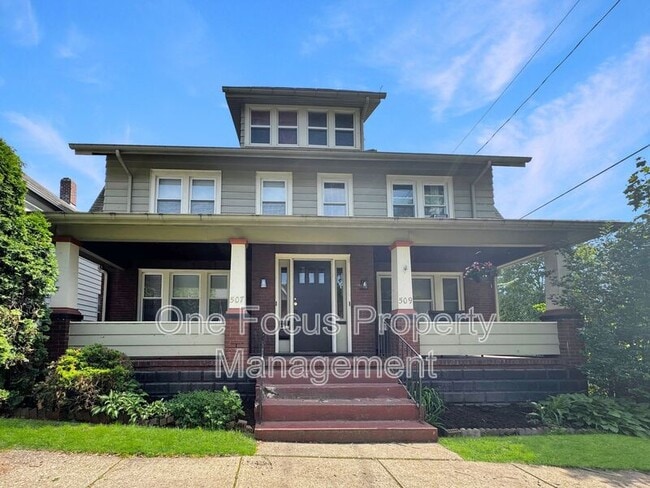 Primary Photo - 507 Rural Ave