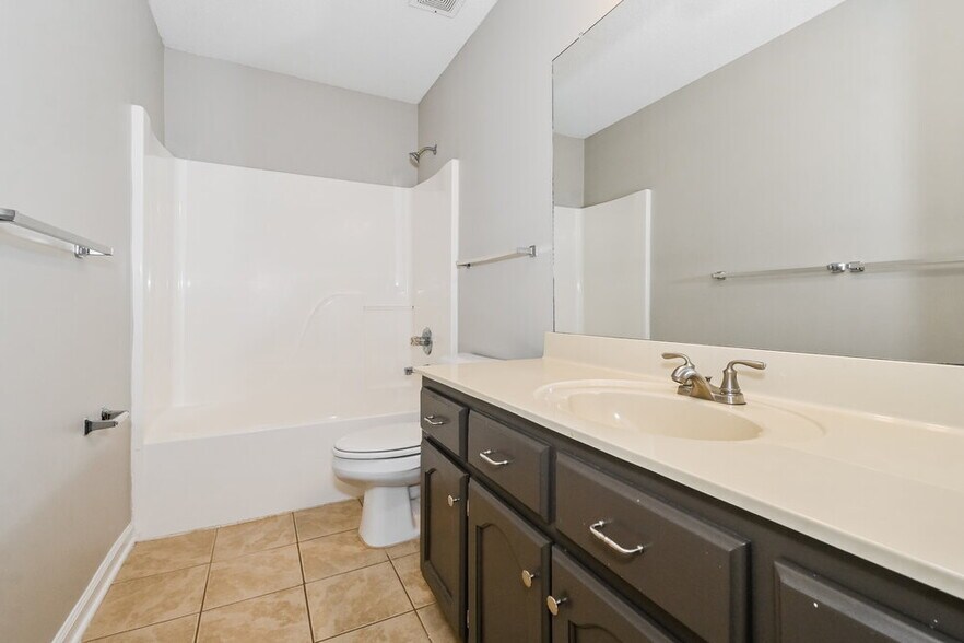 Building Photo - 11627 Mahogany Dr