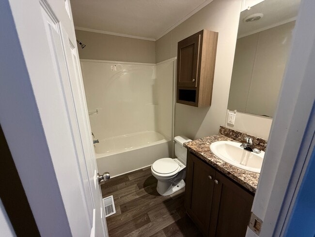 Building Photo - 124 Campbell Dr