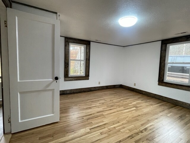 Building Photo - 50 Gant Rd