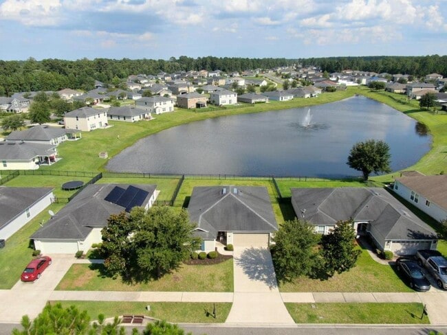 Building Photo - 77420 Cobblestone Dr