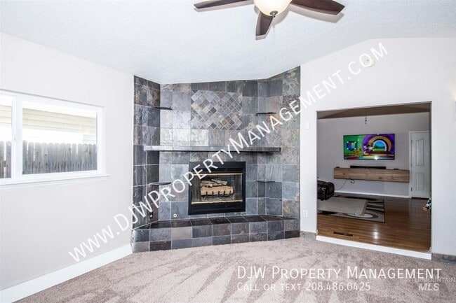 Building Photo - 11219 W Abram Dr