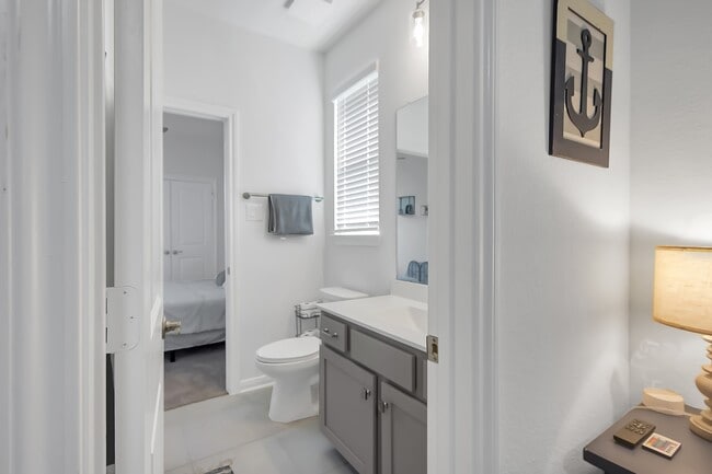 Building Photo - 212 Cider Gum Pl