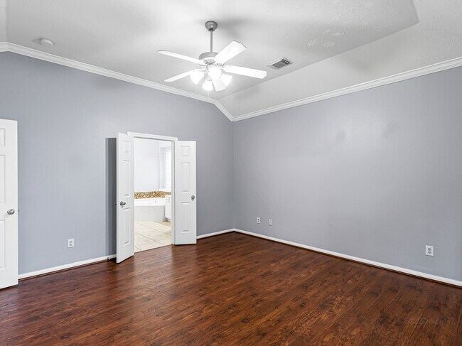 Building Photo - 24526 Blane Dr