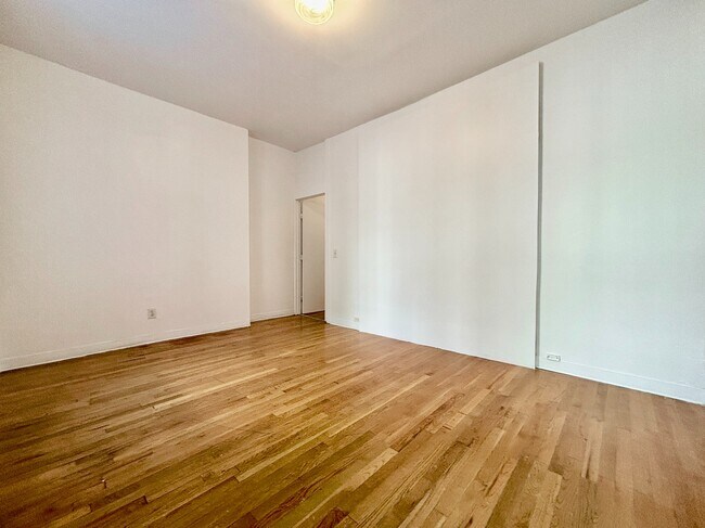 Floorplan - 182 Claremont Avenue