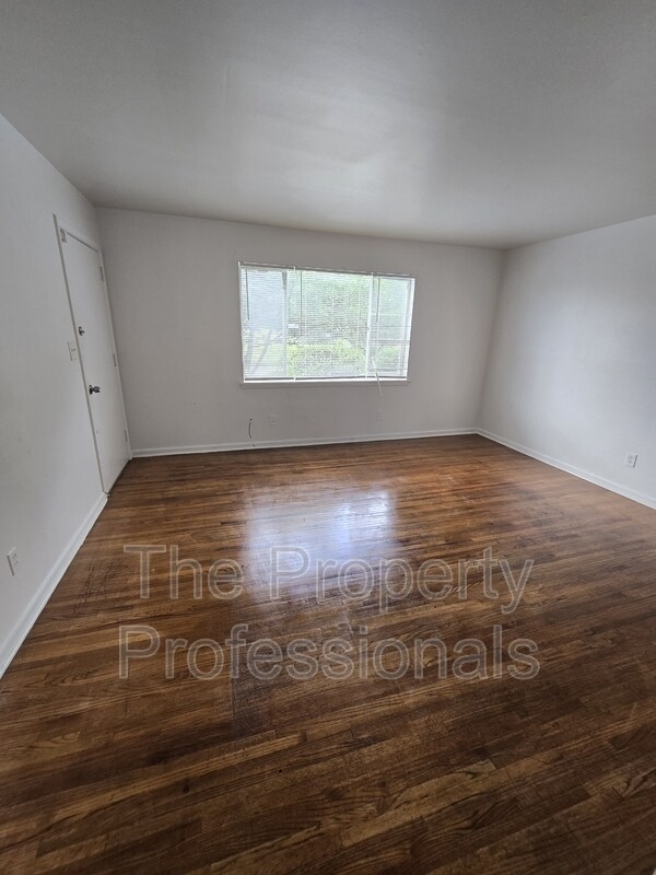 Building Photo - 7719 7th Ave S