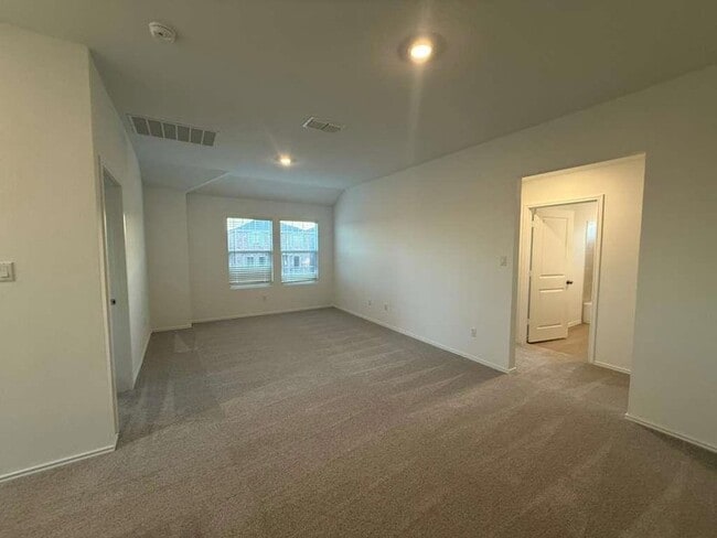 Building Photo - 18022 Lark Sparrow Dr